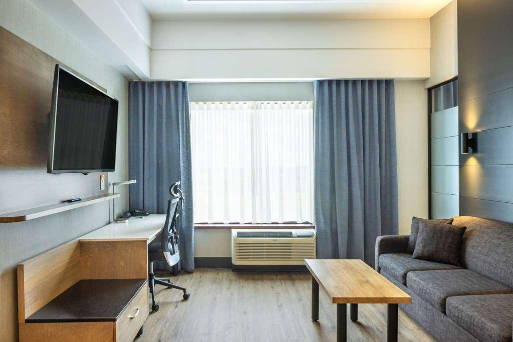 Quality Inn & Suites Lévis Quarto foto